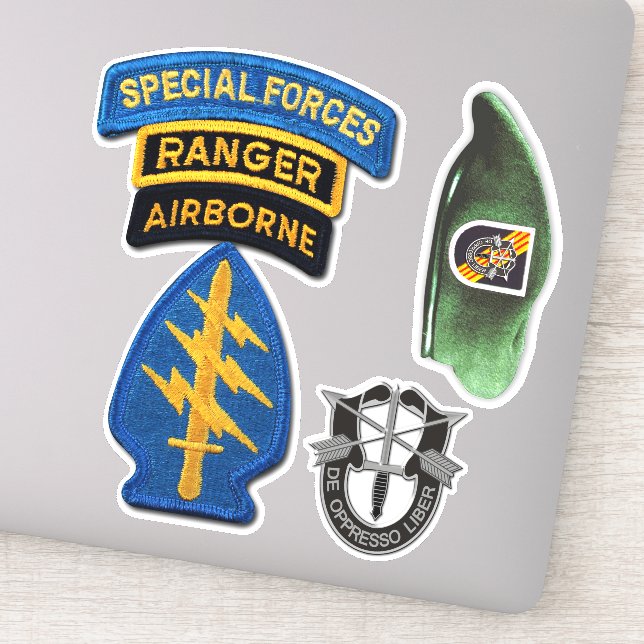 Army 5th Special Forces Group Green Berets contour Sticker (Detail)