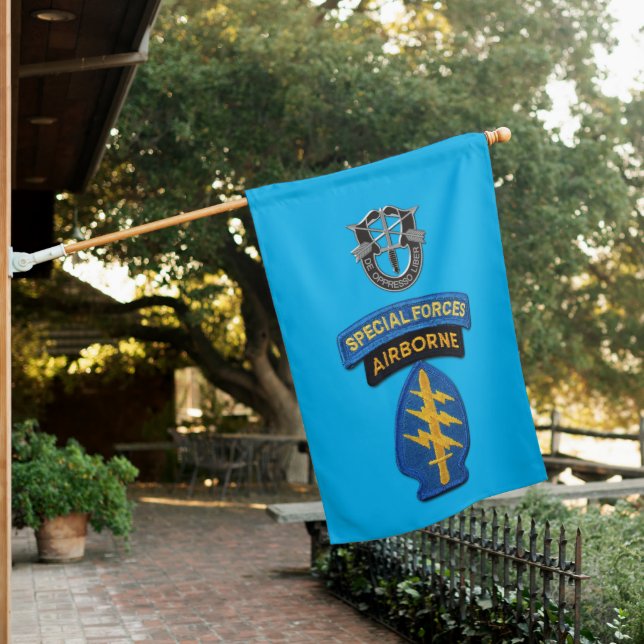 Army Special Forces Green Berets Flag (In SItu)