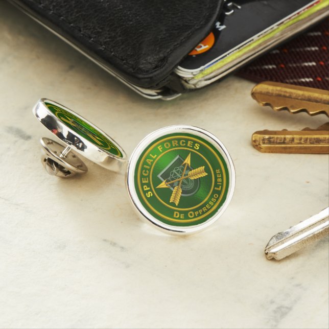 Army Special Forces Veteran  Lapel Pin (In Situ)
