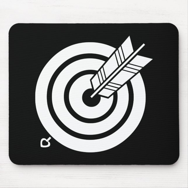 Arrow hit a round target mouse pad (Front)