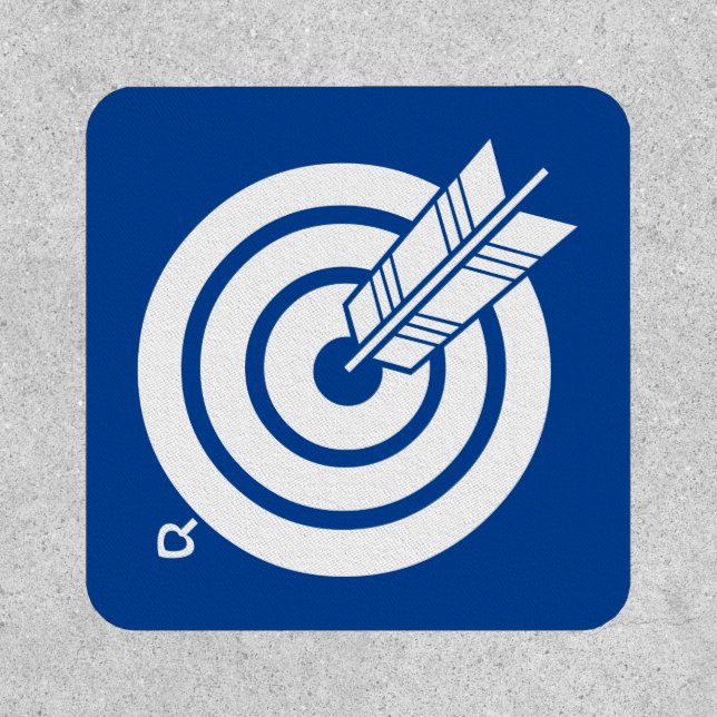 Arrow hit a round target patch (Front)