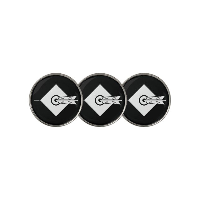 Arrow hit target Golf Ball Markers (3 Up)