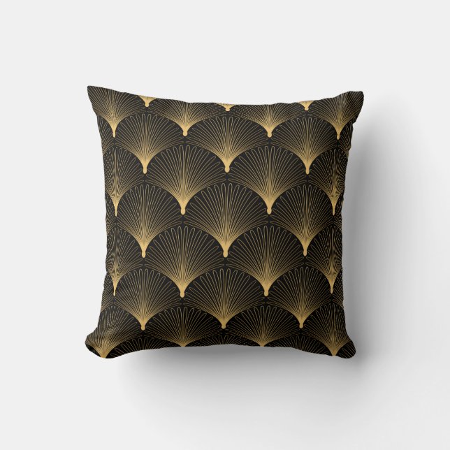 Art Deco Pattern. Seamless black and gold backgrou Throw Pillow (Front)