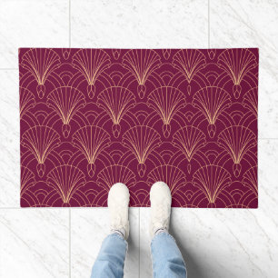 Art Deco pattern with gold geometric fan motifs Doormat