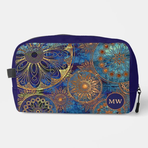 Art grunge pattern dopp kit