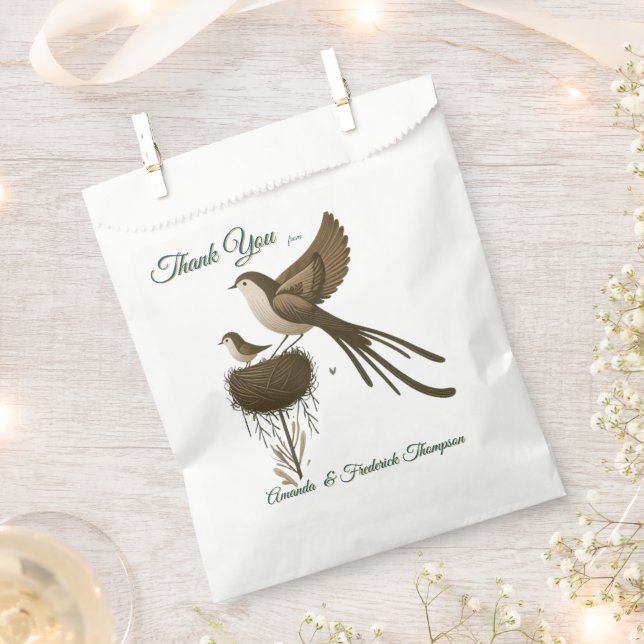 Art illustration of modern-style simplistic birds favor bag (Clipped)