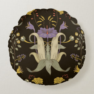 Art Nouveau Floral: Vintage Pattern Round Pillow