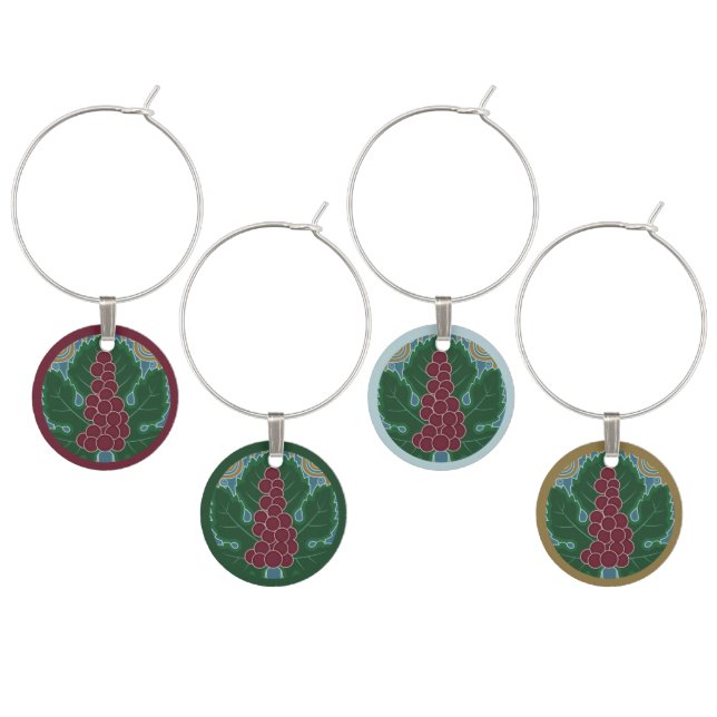 Art Nouveau Grape Design Wine Charm Set (Staggered)