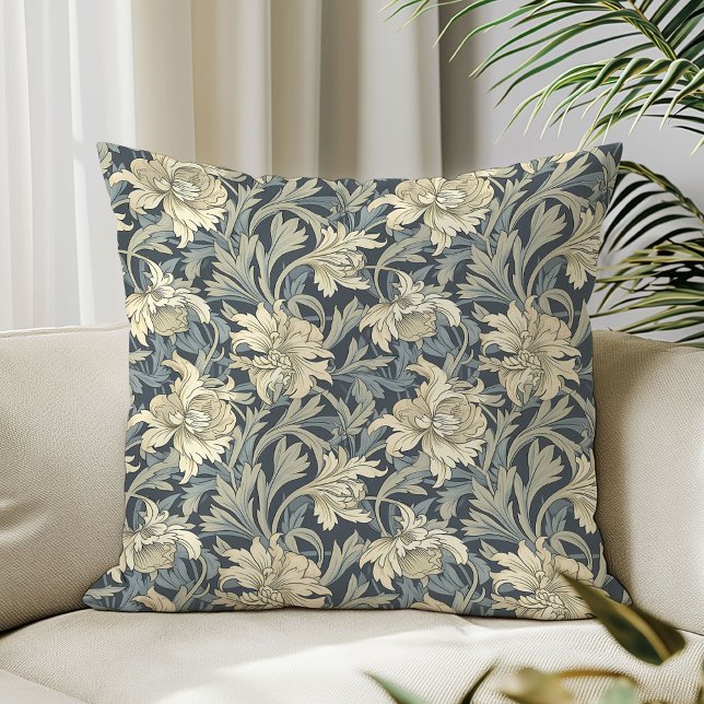 Art nouveau William Morris sage green ivory white Throw Pillow (Art nouveau William Morris sage green ivory white Throw Pillow)