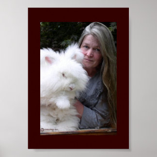 ARTISTS PICTURE W/BIG GUY POSTER