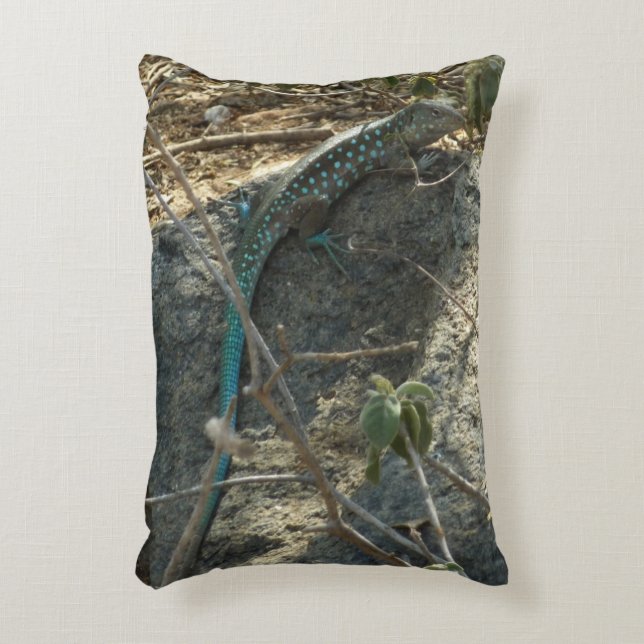 Aruban Whiptail Lizard Tropical Animal Photography Accent Pillow (Front(Vertical))