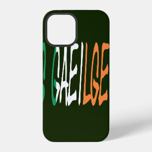 As Gaeilge overlaid on Irish Flag iphcnt iPhone 12 Case