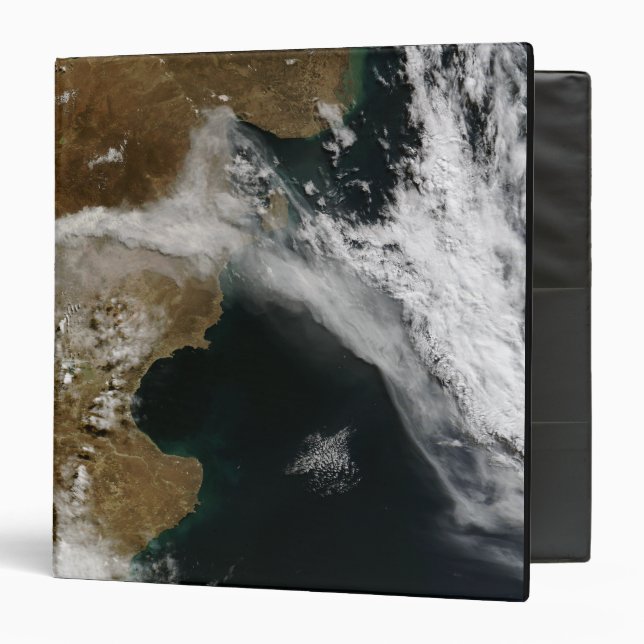 Ash plume from eruption of Chaiten volcano, Chi Binder (Front/Inside)
