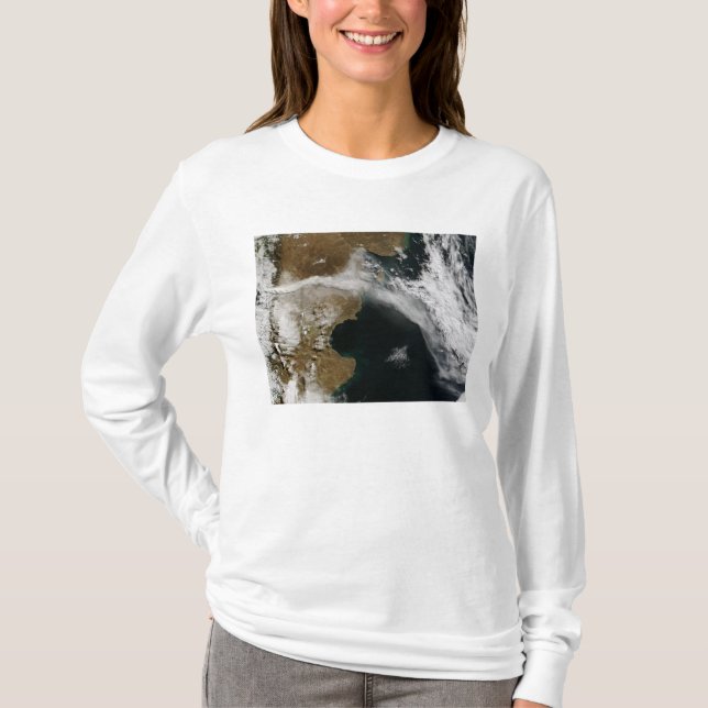 Ash plume from eruption of Chaiten volcano, Chi T-Shirt (Front)