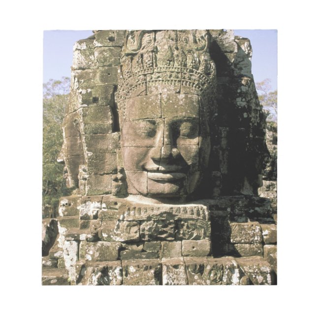 Asia, Cambodia, Siem Reap. Angkor Thom, heads of Notepad (Front)