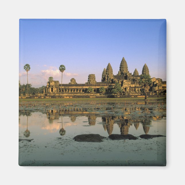 Asia, Cambodia, Siem Reap. Angkor Wat. 2 Magnet (Front)