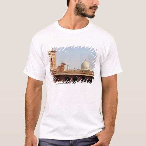 Asia India Uttar Pradesh Agra The Taj 6 T_Shirt
