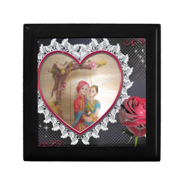 Asian Wedding Couple on Heart Swing Art Print/ Gift Box (Front)