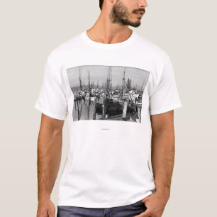 Astoria, Oregon Waterfront View of Fishing Fleet T-Shirt