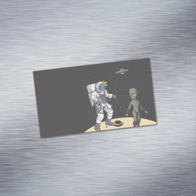 Astronaut and alien    business card magnet (In Situ)