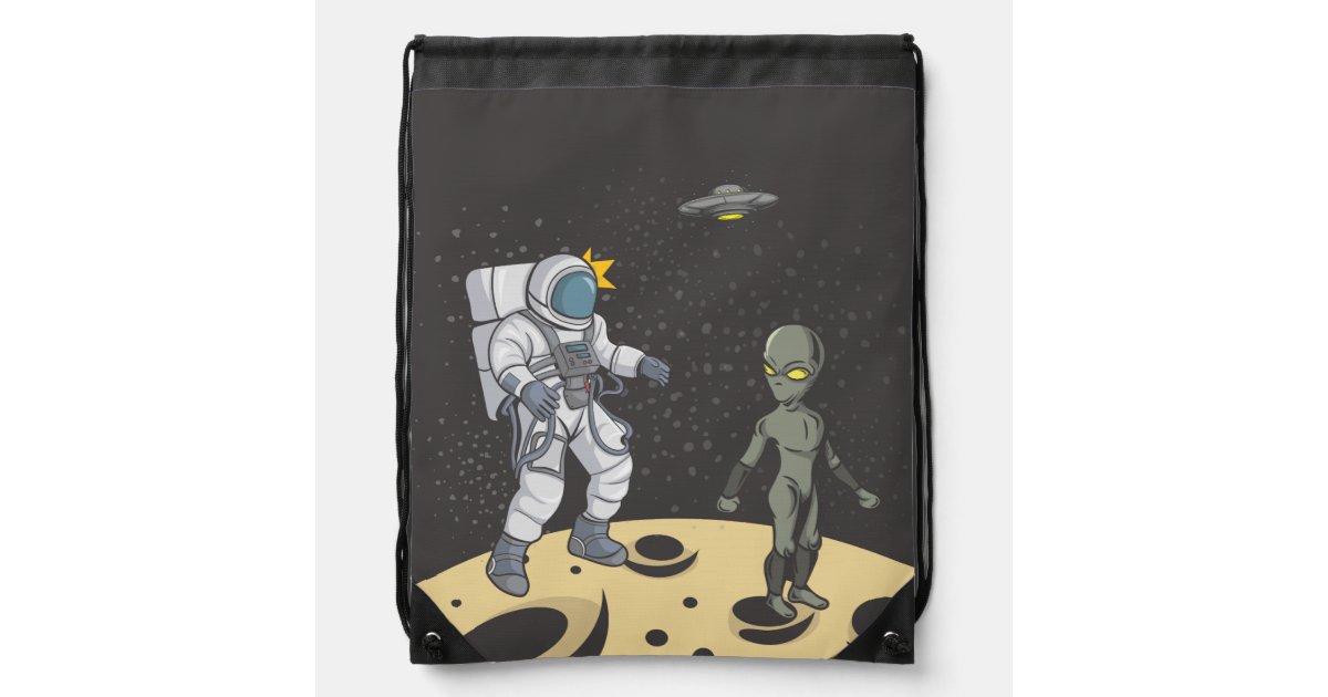 Astronaut and alien drawstring bag | Zazzle