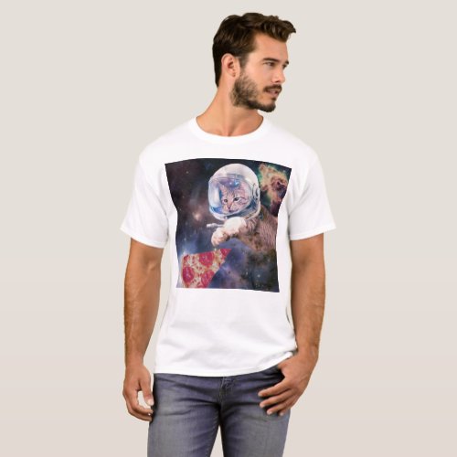 Astronaut cat hunting a pizza slice T_Shirt
