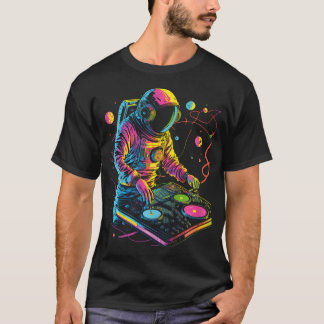 Astronaut Dj Djing In Space Edm Cool Graphic T-Shirt