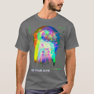 Astronaut FreeYourMind Glitchy Melting Vaporwave G T-Shirt