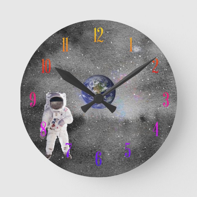 Astronaut in Outer Space Viewing Planet Earth    Round Clock (Front)
