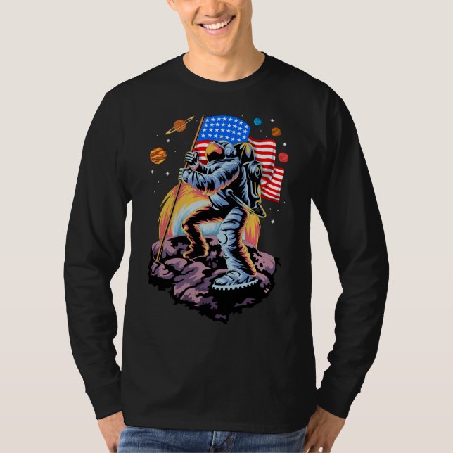 astronaut on moon usa flag T-Shirt (Front)