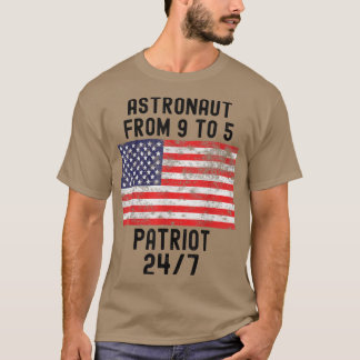 Astronaut Patriot Patriotic 4th of July USA Flag T-Shirt