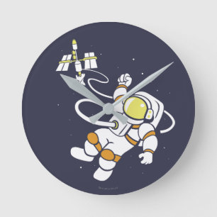 Astronaut Round Clock