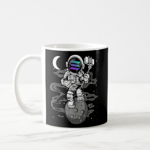 Astronaut Selfie Solana Sol Coin To The Moon Crypt Coffee Mug