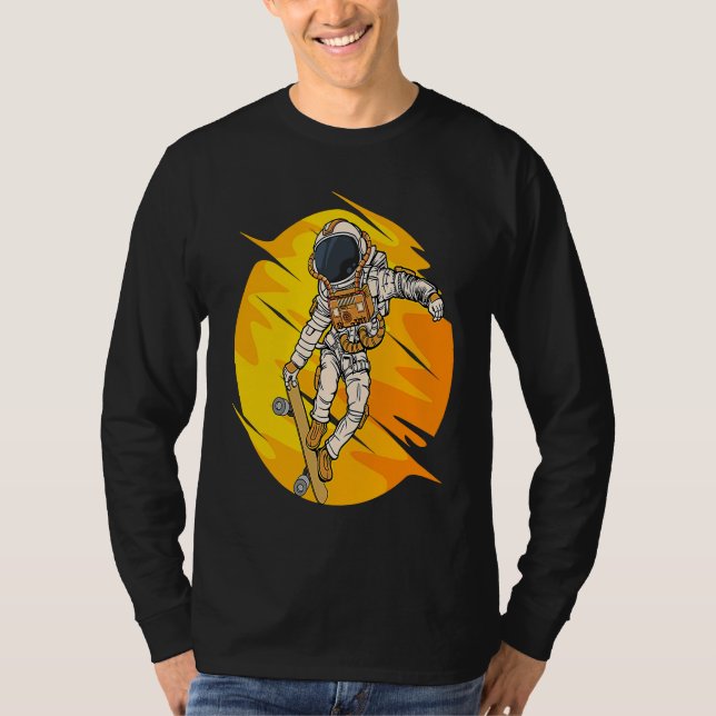 Astronaut Skateboard Skating Space Cosmos Astronau T-Shirt (Front)