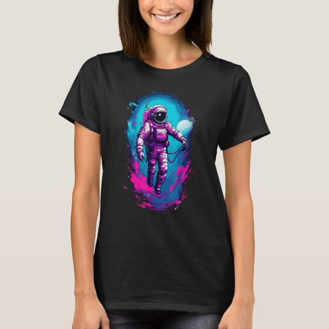 Astronaut Vaporwave Aesthetic Retro Glitch Spacema T-Shirt (Front)