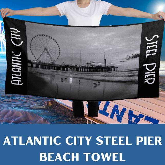 Atlantic City Steel Pier Vacation  Beach Towel (Creator Uploaded)