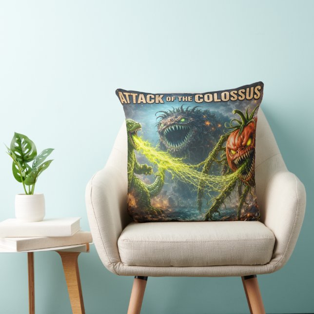 Attack of the Colossus retro monster movie throw c Pillow (Chair)