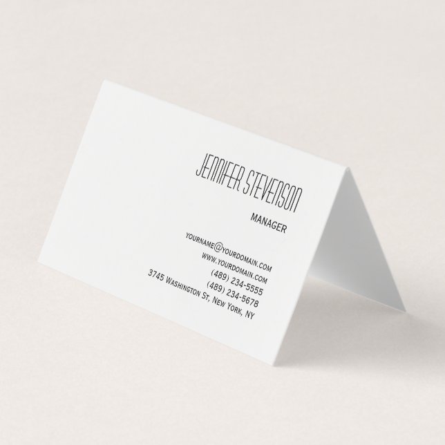Attractive Black White Modern Minimalist Plain Business Card (Front)