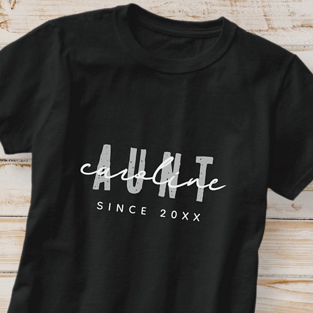 Aunt Modern Elegant Simple Minimalist Chic T-Shirt (Creator Uploaded)