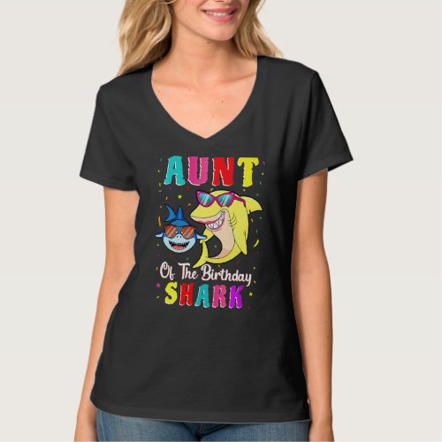 Aunt Of The Shark Birthday Family Matching Birthda T_Shirt
