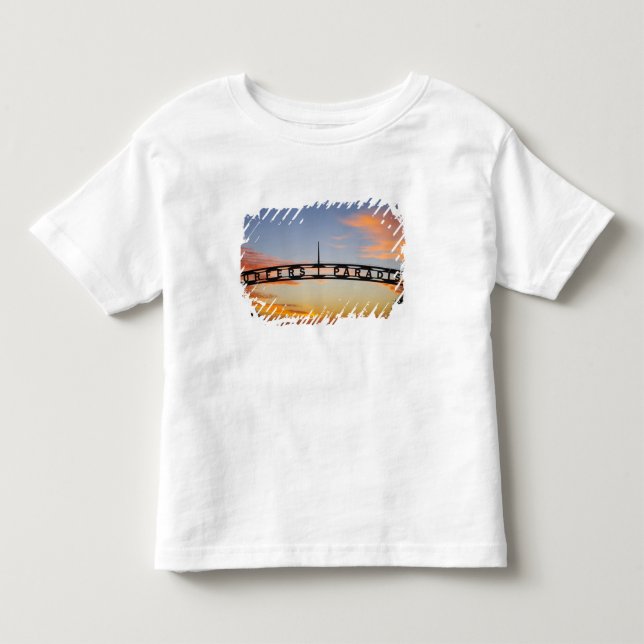 Australia, Queensland, Gold Coast, Sunrise, Toddler T-shirt (Front)