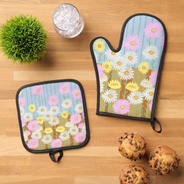 Australian Paper Daisies Oven Mitt & Pot Holder Set (Top Down)