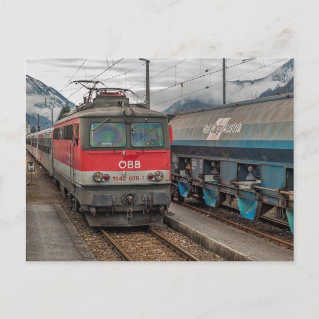 Austria. ÖBB 1142 608 - 7 passes by. Postcard (Front)