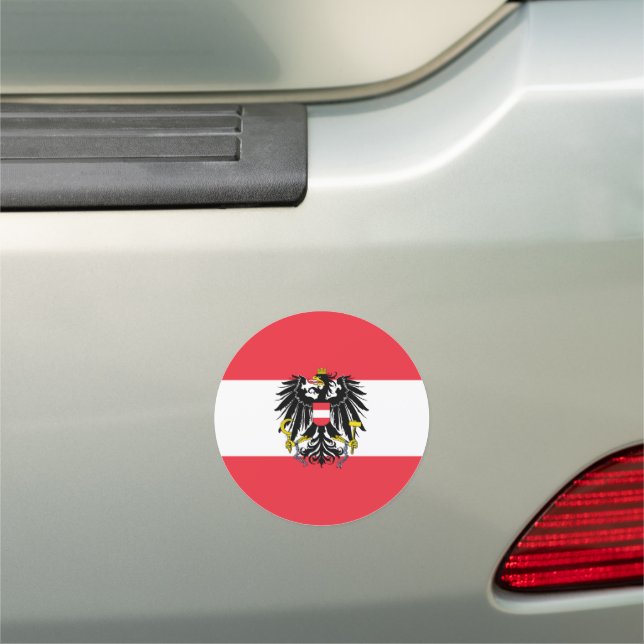 Austrian flag car magnet (In Situ)