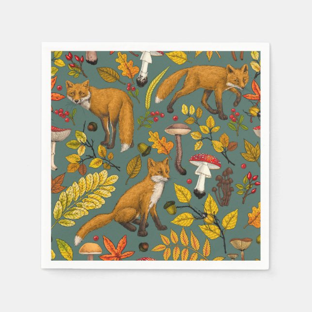 Autumn foxes on pine green napkins (Front)