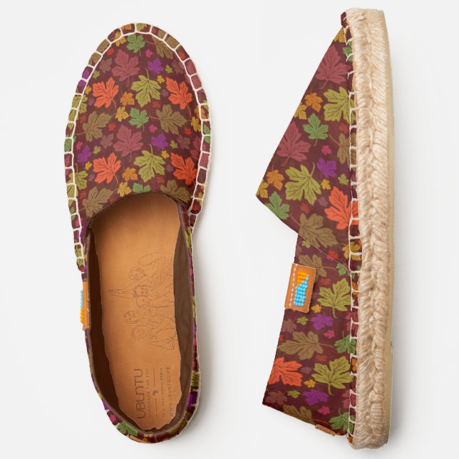 Autumn Leaves Beautiful Fall Maple Leaf Pattern Espadrilles (Side)
