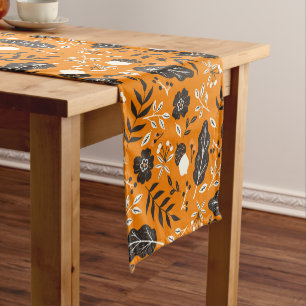 Autumn Leaves, Berries & Acorns Short Table Runner