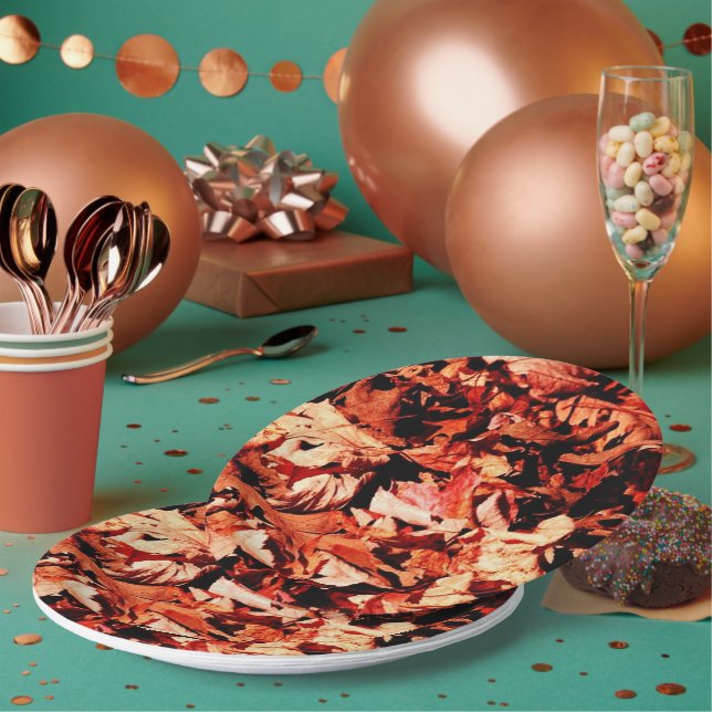 autumn leaves paper plates (Multi)