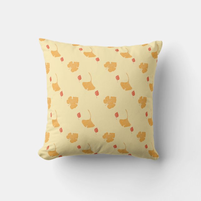 Autumn leaves pattern throw pillow (Front)