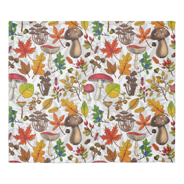 Autumn mushrooms, leaves, nuts and berries on whit duvet cover (Front)